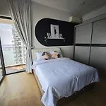 Country Garden Danga Bay Sea View Large Apartment