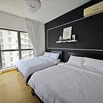 Country Garden Danga Bay Sea View Large Apartment