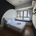 Country Garden Danga Bay Sea View Large Apartment